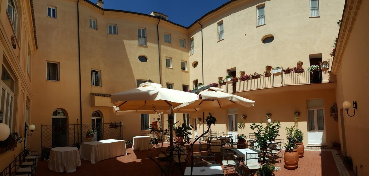 Hotel Relais Filonardi Veroli Exterior photo
